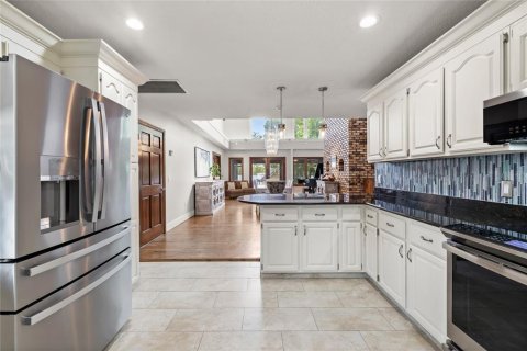 Villa ou maison à vendre à Chuluota, Floride: 5 chambres, 383.5 m2 № 2148140 - photo 17