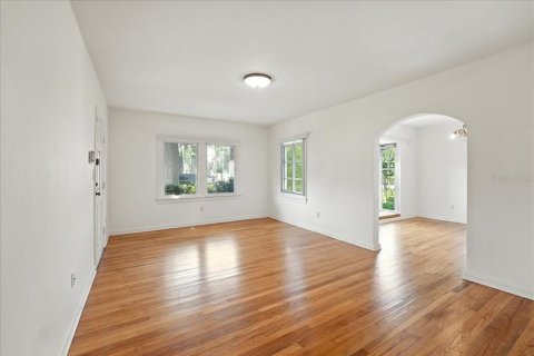 House in Winter Park, Florida 3 bedrooms, 125.33 sq.m. № 1887128 - photo 4