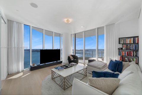 Condo in Miami, Florida, 4 bedrooms № 2153028 - photo 26