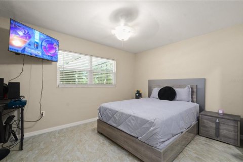 Villa ou maison à vendre à Haines City, Floride: 4 chambres, 217.58 m2 № 1784316 - photo 22