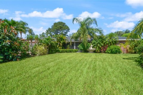 Villa ou maison à vendre à Haines City, Floride: 4 chambres, 217.58 m2 № 1784316 - photo 3