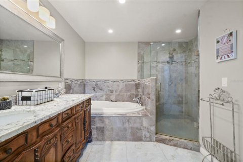 Villa ou maison à vendre à Haines City, Floride: 4 chambres, 217.58 m2 № 1784316 - photo 19