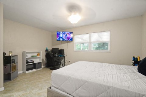 Villa ou maison à vendre à Haines City, Floride: 4 chambres, 217.58 m2 № 1784316 - photo 23