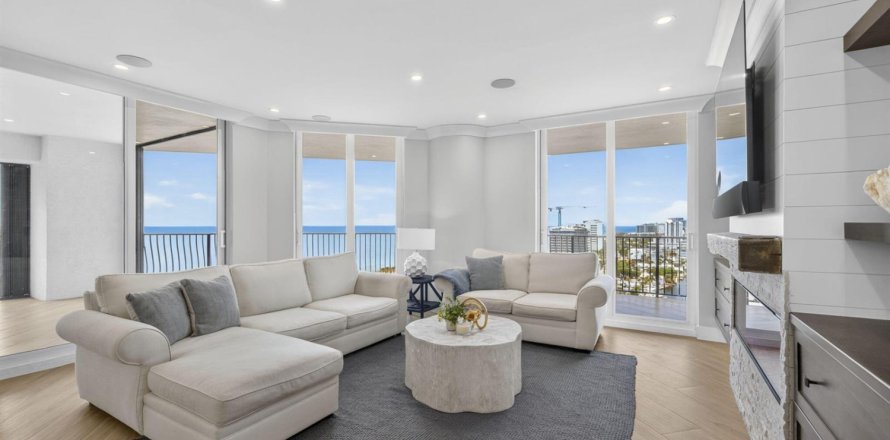 Condo in Fort Lauderdale, Florida, 3 bedrooms  № 2086378