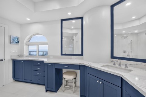 Condo in Fort Lauderdale, Florida, 3 bedrooms  № 2086378 - photo 23