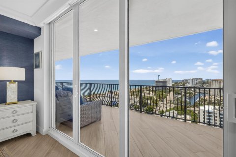 Condo in Fort Lauderdale, Florida, 3 bedrooms  № 2086378 - photo 18