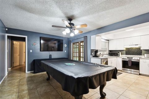 Villa ou maison à vendre à Casselberry, Floride: 4 chambres, 153.47 m2 № 1836970 - photo 16