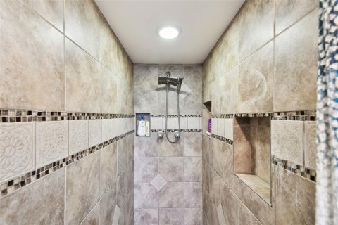 Villa ou maison à vendre à Casselberry, Floride: 4 chambres, 153.47 m2 № 1836970 - photo 10