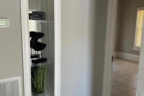 Купить виллу или дом в Деланд, Флорида 6 комнат, 125.42м2, № 2222624 - фото 12