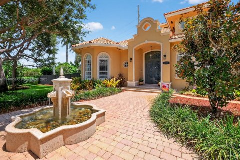 Casa en venta en Palmetto Bay, Florida, 6 dormitorios, 366.41 m2 № 1874230 - foto 5