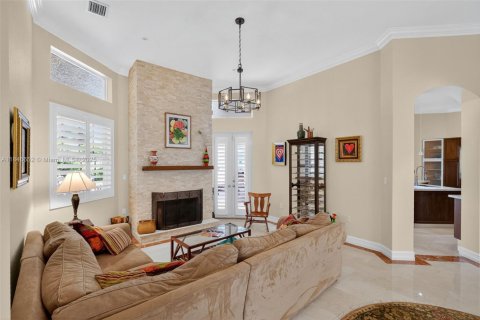 Casa en venta en Palmetto Bay, Florida, 6 dormitorios, 366.41 m2 № 1874230 - foto 18