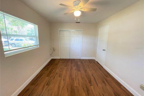 Villa ou maison à louer à Largo, Floride: 2 chambres, 89.56 m2 № 2118565 - photo 22