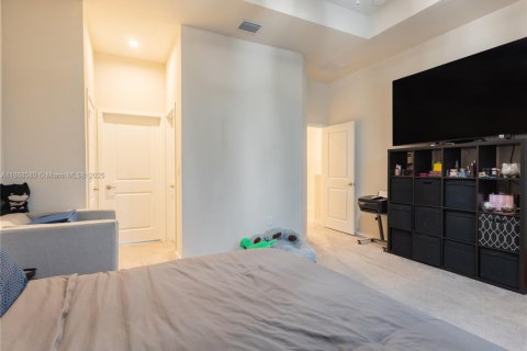Townhouse in Homestead, Florida 3 bedrooms, 158.4 sq.m. № 1896463 - photo 23