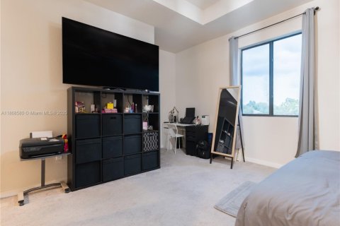 Townhouse in Homestead, Florida 3 bedrooms, 158.4 sq.m. № 1896463 - photo 26