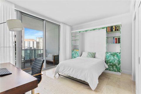 Condominio en venta en Miami, Florida, 3 dormitorios, 197.88 m2 № 1992905 - foto 30