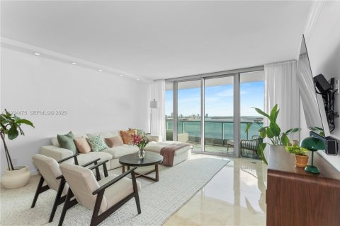 Condominio en venta en Miami, Florida, 3 dormitorios, 197.88 m2 № 1992905 - foto 7