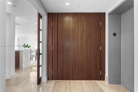 Condominio en venta en Miami, Florida, 3 dormitorios, 197.88 m2 № 1992905 - foto 4