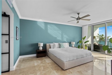 Condominio en venta en Miami, Florida, 3 dormitorios, 197.88 m2 № 1992905 - foto 14