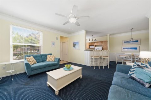 Купить кондоминиум в Киссимми, Флорида 8 комнат, 99.03м2, № 2214382 - фото 11