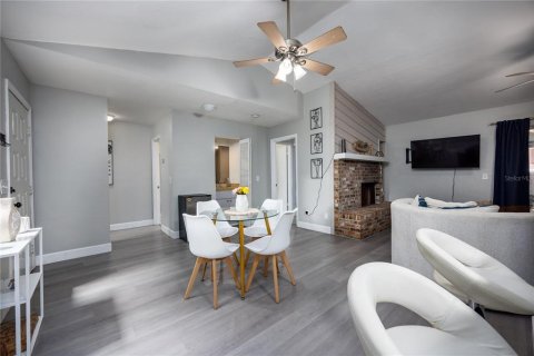 Villa ou maison à vendre à Gainesville, Floride: 2 chambres, 105.26 m2 № 1902256 - photo 9