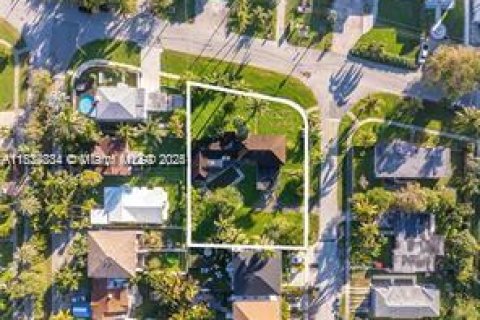 Land in Miami, Florida № 1827437 - photo 1
