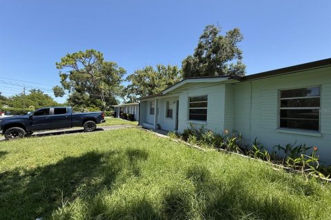 House in Clearwater, Florida 3 bedrooms, 98.01 sq.m. № 1880869 - photo 11