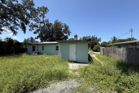 House in Clearwater, Florida 3 bedrooms, 98.01 sq.m. № 1880869 - photo 29