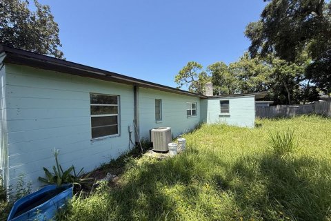 House in Clearwater, Florida 3 bedrooms, 98.01 sq.m. № 1880869 - photo 21