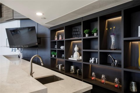 Condominio en venta en Aventura, Florida, 2 dormitorios, 125.42 m2 № 1963545 - foto 26