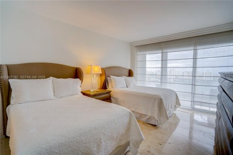 Снять в аренду квартиру в Авентура, Флорида 3 спальни, 222.04м2, № 1987919 - фото 23