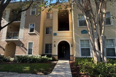 Снять в аренду кондоминиум в Мирамар, Флорида 2 спальни, 99.59м2, № 2010313 - фото 16