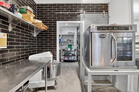 Immobilier commercial à vendre à North Miami Beach, Floride № 1975069 - photo 7