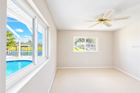 Villa ou maison à vendre à Palm Coast, Floride: 4 chambres, 183.57 m2 № 2433422 - photo 28