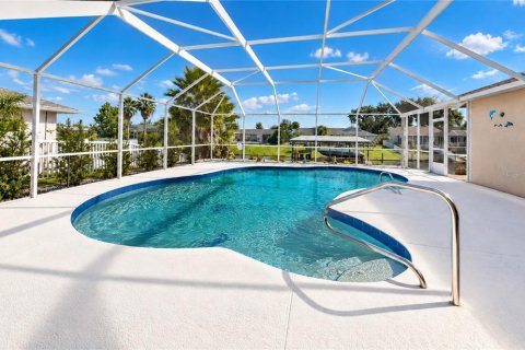 Villa ou maison à vendre à Palm Coast, Floride: 4 chambres, 183.57 m2 № 2433422 - photo 4