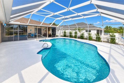 Villa ou maison à vendre à Palm Coast, Floride: 4 chambres, 183.57 m2 № 2433422 - photo 3
