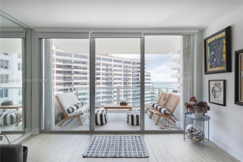 Condo à Miami Beach, Floride, 2 chambres  № 2058436