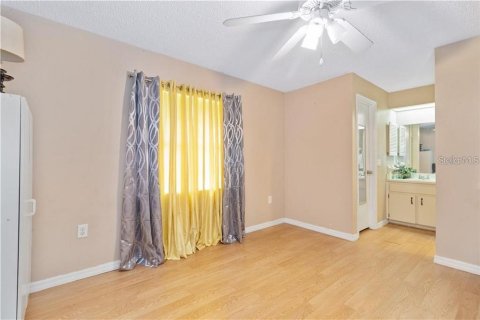Duplex à vendre à Lakeland, Floride: 3 chambres, 113.62 m2 № 2092096 - photo 12