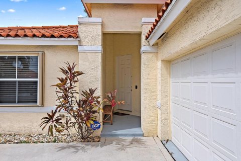 Villa ou maison à vendre à Lake Worth, Floride: 3 chambres, 129.88 m2 № 2376972 - photo 2