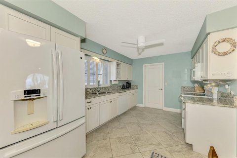 House in Englewood, Florida 2 bedrooms, 112.04 sq.m. № 1564887 - photo 6