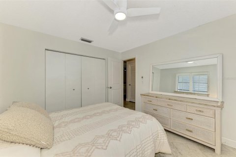 House in Englewood, Florida 2 bedrooms, 112.04 sq.m. № 1564887 - photo 24