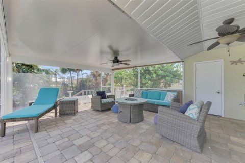 House in Englewood, Florida 2 bedrooms, 112.04 sq.m. № 1564887 - photo 28