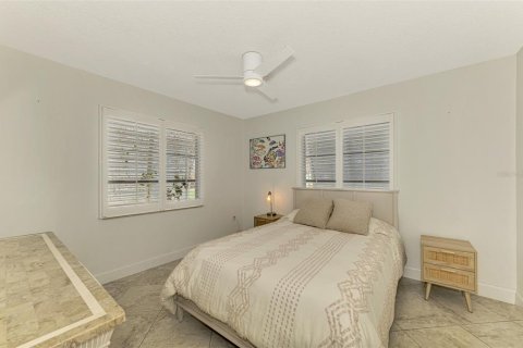 House in Englewood, Florida 2 bedrooms, 112.04 sq.m. № 1564887 - photo 23