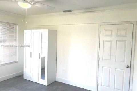 Снять в аренду виллу или дом в Пемброк-Пайнс, Флорида 3 спальни, 126.72м2, № 1950788 - фото 22