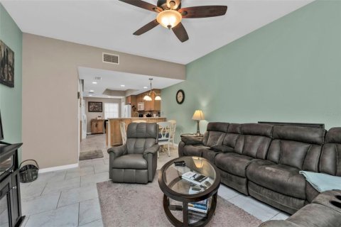 Adosado en venta en Punta Gorda, Florida, 2 dormitorios, 107.21 m2 № 1523217 - foto 14