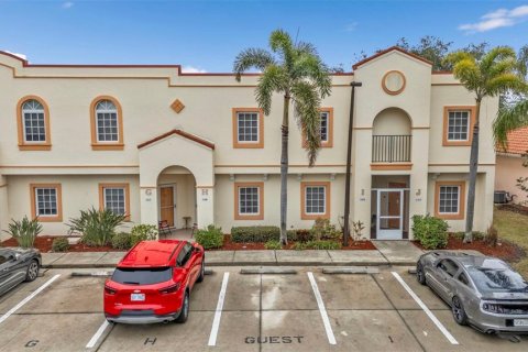 Adosado en venta en Punta Gorda, Florida, 2 dormitorios, 107.21 m2 № 1523217 - foto 1