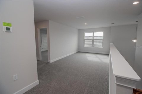 House in Auburndale, Florida 4 bedrooms, 223.43 sq.m. № 1527164 - photo 14