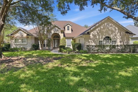 House in Eustis, Florida 3 bedrooms, 271.92 sq.m. № 2429437 - photo 13