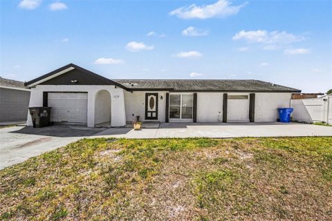 Casa en venta en Tampa, Florida, 3 dormitorios, 145.48 m2 № 2093998 - foto 25
