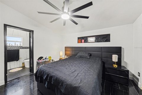 Casa en venta en Tampa, Florida, 3 dormitorios, 145.48 m2 № 2093998 - foto 13