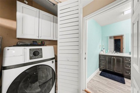 Casa en venta en Tampa, Florida, 3 dormitorios, 145.48 m2 № 2093998 - foto 20